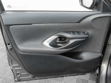 Toyota 2022 Toyota Yaris Cross 1.5 Comfort AWD K.cof Tempomat, zdjęcie 10