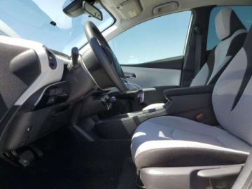 Toyota Prius IV Hatchback Plug-in 1.8 Hybrid Plug-in 122KM 2022 Toyota Prius Night Shade 2022 1.8 Hybryda 121KM, zdjęcie 7