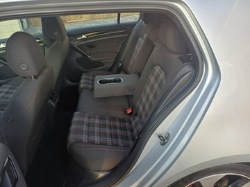 Volkswagen Golf VII GTI 3d 2.0 TSI 220KM 2015 Volkswagen Golf GTi 2.0TFSi 220KM Automat 2015r., zdjęcie 6