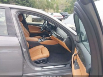 BMW Seria 5 G30-G31 2022 BMW Seria 5 540 I XDRIVE, 2022 3.0 Benzyna 335KM, zdjęcie 6