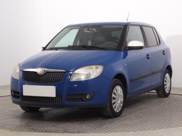 Skoda Fabia II Hatchback 1.4 i 16V 85KM 2009 Skoda Fabia 1.4 16V, GAZ, Klima, zdjęcie 1