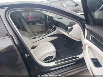 Porsche Panamera II 2023 Porsche Panamera GTS 2023 4.0l 4.0 Benzyna 473KM, zdjęcie 9