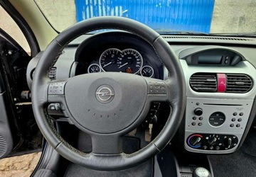 Opel Corsa C 1.2 ECOTEC 75KM 2003 Opel Corsa Opel Corsa 1.2 16V 1.2 Benzyna 75KM, zdjęcie 13