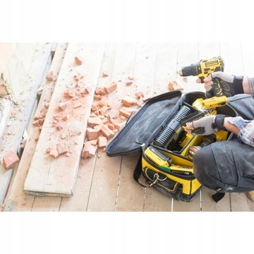 СУМКА С ДВУМЯ ПОРТАМИ ЗАРЯДНОГО УСТРОЙСТВА 18V STANLEY FMCB100B