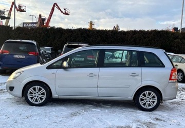 Opel Zafira B 1.7 CDTI ecoFLEX 110KM 2013 Opel Zafira 7 osobowy 1.7 Diesel 110KM, zdjęcie 2