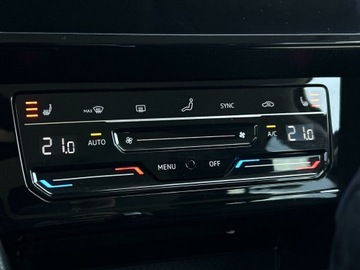 Volkswagen Passat B8 Variant Facelifting 2.0 TSI 190KM 2022 Volkswagen Passat OLEJ GRATIS | Tempomat | Smart L, zdjęcie 24