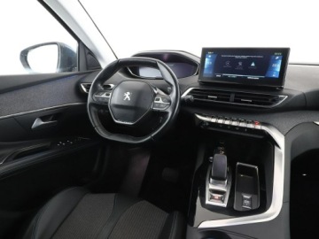 Peugeot 3008 II Plug-In Hybrid Facelifting 1.6 HYBRID 225KM 2021 Peugeot 3008 PHEV LED półskóra virtual cocpit, zdjęcie 16
