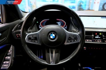 BMW Seria 1 F40 2021 BMW Seria 1 118iM Kierownica SkorzanaFotel SportowyReflektor LEDModel M Sp, zdjęcie 6