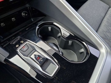 Audi 2026 AUDI Q5 TFSI quattro S line Sportback Suv 2.0 (204KM) 2026, zdjęcie 12