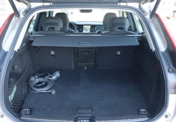 Volvo XC60 II Crossover Plug-In Facelifting 2.0 T6 350KM 2022 Volvo XC 60 T6 PLUG-IN Core Bright 350KM Salon POLSKA I Wlasciciel Gwaranc, zdjęcie 16