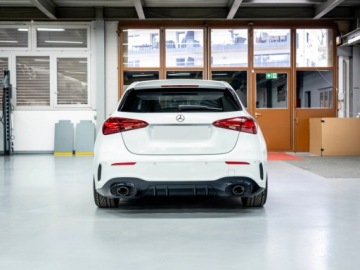 Mercedes Klasa A W177/V177 Hatchback AMG Facelifting 2.0 A35 306KM 2025 MERCEDES-BENZ A Klasa 35 AMG 4-Matic 2.0 (306KM) 2025, zdjęcie 2