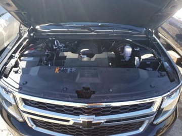 Chevrolet Suburban GMT900 2020 Chevrolet Suburban K1500 LT 2020 5.3l 5.3 Benzyna 355KM, zdjęcie 6