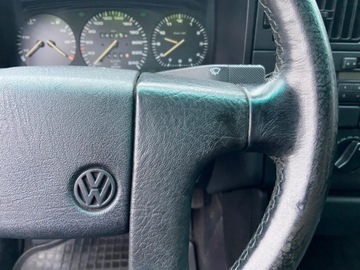 Volkswagen Passat B3 Sedan 2.0 115KM 1990 Volkswagen Passat Volkswagen Passat B3 Automat Sedan Welur Bordo Super Sta, zdjęcie 31