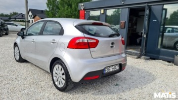 Kia Rio III Hatchback 3d 1.4 DOHC CVVT 109KM 2011 Kia Rio 1.4benz 109KM manual 6 biegow klima el szyby 1.4 Benzyna 109KM, zdjęcie 1