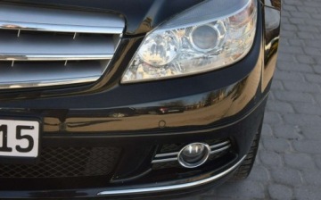Mercedes Klasa C W204 Limuzyna 1.8 200 CGI BlueEFFICIENCY 184KM 2009 Mercedes-Benz Klasa C 1.8 Kompresor Automat PDC Sprowadzony 1.8 Benzyna, zdjęcie 6
