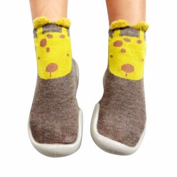 BUTY SKARPETKI Z GUMOWĄ ELASTYCZNĄ PODESZWĄ