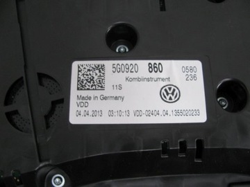 PŘÍSTROJOVÁ DESKA BUDÍK 5G0920860 VW GOLF VII BENZÍN
