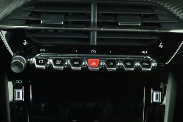 Peugeot 2008 II SUV Facelifting 1.2 PureTech 130KM 2024 Peugeot 2008 1.2 PureTech, Salon Polska, zdjęcie 9