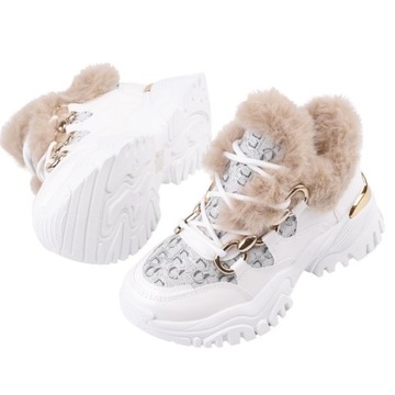 СНЕЖНЫЕ БОТИНКИ ЖЕНСКИЕ ЗИМНИЕ СПОРТИВНЫЕ ОБУВЬ НА ТЯЖЕЛОЙ ИЗОЛИРОВАННОЙ ПЛАТФОРМЕ БЕЛЫЕ