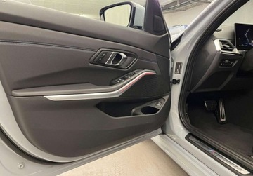 BMW Seria 3 G20-G21 Touring 2.0 320d 190KM 2023 BMW Seria 3 320d xDrive M Pakiet, Faktura 23, Hi-Fi, Serwis ASO 2.0 Diesel, zdjęcie 17