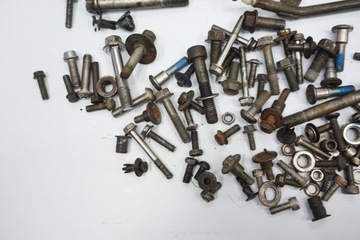 SUZUKI SV 650 S 03-12 ВИНТЫ