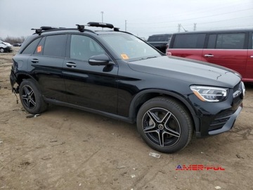 Mercedes GLC C254/X254 2022 Mercedes-Benz GLC 2022 r.,2,0L 300 4 MATIC 2.0 Benzyna 255KM, zdjęcie 5