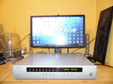 Цифровой радиотюнер ARCAM DIVA T61 FM/AM RDS EON Hi-END Флагманская модель