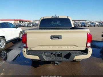 Toyota Tacoma II 2019 Toyota Tacoma TOYOTA TACOMA TRD OFF ROAD 3.5 Benzyna 282KM, zdjęcie 3