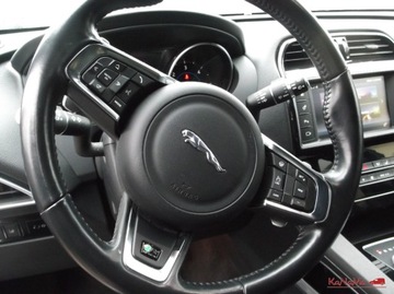 Jaguar F-Pace SUV 3.0 TDV6 300KM 2018 Jaguar F-Pace 3,0 D tylko 43t.km. R-SPORT 300KM kamera pdc 3.0 Diesel, zdjęcie 21