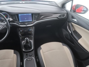 Opel Astra K Hatchback 5d 1.4 Turbo 150KM 2016 Opel Astra 1.4 T, Salon Polska, Serwis ASO, Skóra, zdjęcie 7