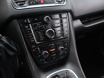 Opel Meriva II Mikrovan 1.4 Turbo ECOTEC 120KM 2013 Opel Meriva 1.4 Turbo, GAZ, Klima, Tempomat, zdjęcie 11