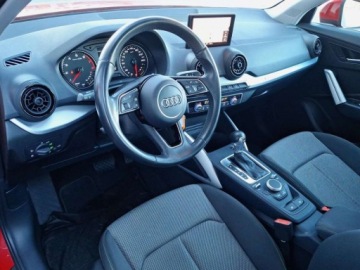 Audi Q2 SUV 1.4 TFSI COD Ultra 150KM 2017 Audi Q2 1.4 TFSI Sport Sline Stronic 150KM NawigacjaczujnikiParkASOPL, zdjęcie 9