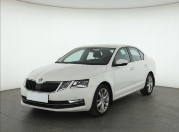 Skoda Octavia III Liftback Facelifting 1.4 TSI 150KM 2017 Skoda Octavia 1.4 TSI, Salon Polska, zdjęcie 1