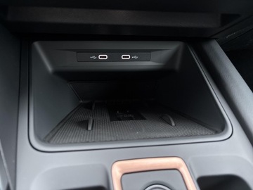 Cupra Leon II 2025 Cupra Leon Sportstourer 1.5 eTSI 150 KM 7-biegowa, zdjęcie 26