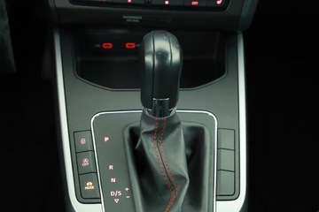 Seat Arona Crossover 1.0 EcoTSI 115KM 2020 Seat Arona 1.0 TSI, Salon Polska, Serwis ASO, zdjęcie 14