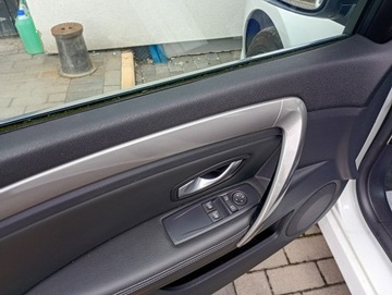 Renault Laguna III Hatchback Phase II 1.5 dCi eco2 110KM 2012 Renault Laguna niski przebieg * zadbana *ładny, zdjęcie 11