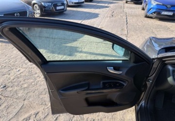 Alfa Romeo Giulietta Nuova II Hatchback 5d 1.4 TB 16v 120KM 2010 Alfa Romeo Giulietta Alfa Romeo Giulietta 1.4 Benzyna 120KM, zdjęcie 9