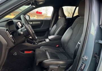 Volvo XC40 2021 Volvo XC 40 2,0 B4 197ps Hybr Multi Led Virtual Tacho Blis Skora Reling Se, zdjęcie 19