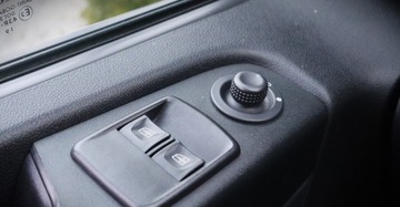 Renault Trafic III 2019 Renault Trafic (Nr.115) 2.0 dCi 9 osob Kliam F_VAT_23 (Netto: 68 211 zl) G, zdjęcie 23