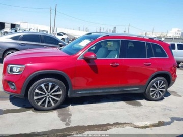 Mercedes GLB 2021 Mercedes-Benz GLB 250 2021 2.0l 2.0 Benzyna 221KM, zdjęcie 2