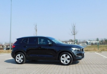 Volvo XC40 Crossover 2.0 D3 150KM 2020 Volvo XC 40 Skora Kamera Panorama Dach Model 2021r 2.0 Diesel 150KM, zdjęcie 4