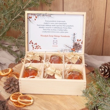 Корпоративная новогодняя КОРЗИНКА в медовом сундуке С ЛОГОТИПОМ