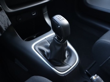 Citroen C3 III Hatchback Facelifting 1.2 PureTech 83KM 2020 Citroen C3 1.2 PureTech, Salon Polska, Klima, zdjęcie 12