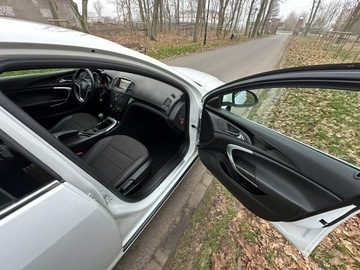 Opel Insignia I Sedan 2.0 CDTI ECOTEC 160KM 2009 Opel Insignia COSMO 2.0 CDTI 160 KM Navi Alu18'', zdjęcie 27