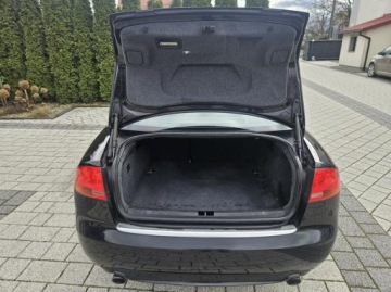 Audi A4 B8 Limousine 2.0 TFSi 211KM 2009 Audi A4 2.0 210 KM Klimatronik, zdjęcie 18