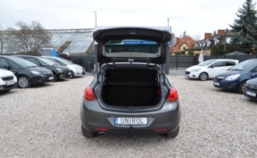 Opel Astra J Hatchback 5d 1.4 Turbo ECOTEC 140KM 2012 Opel Astra 1.4 Benzyna Tempomat Cz. parkowania Klimatyzacja 1.4 Benzyna, zdjęcie 34