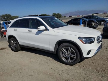 Mercedes GLC C253 2021 Mercedes-Benz GLC 300 4Matic 2021 2.0l 2.0 Benzyna 255KM, zdjęcie 4