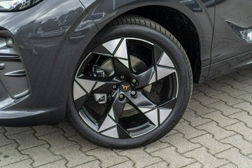 Cupra Terramar SUV 1.5 eTSI 150KM 2025 Cupra Terramar Advantage Edition 1.5 e-TSI 150 KM, zdjęcie 4