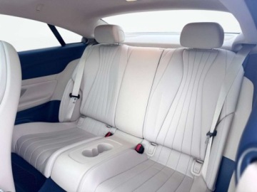 Mercedes Klasa E W213 Coupe Facelifting 2.0 E220d 194KM 2020 Mercedes-Benz Klasa E E 220 d 4MATIC Coupe AMG Panorama Burmester Wide, zdjęcie 12