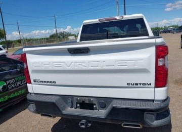 Chevrolet Silverado II 2023 Chevrolet Silverado 2023, 5.3L, 4x4, 1500 TRAIL BOSS, od ubezpieczalni 5.3, zdjęcie 6